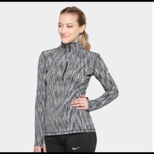 Nike Hyperwarm Sweater